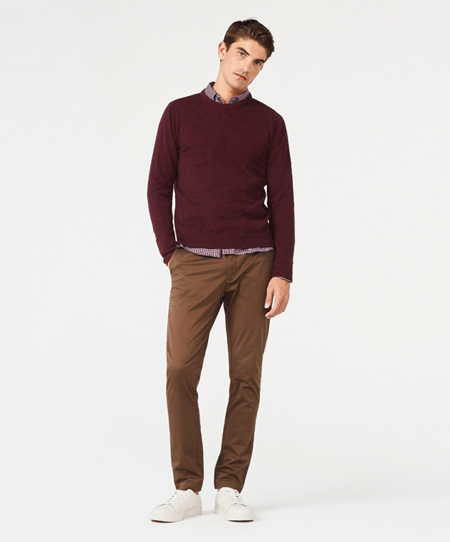What are Chinos? GIF of cocoa winsor ultra slim chinos with close up