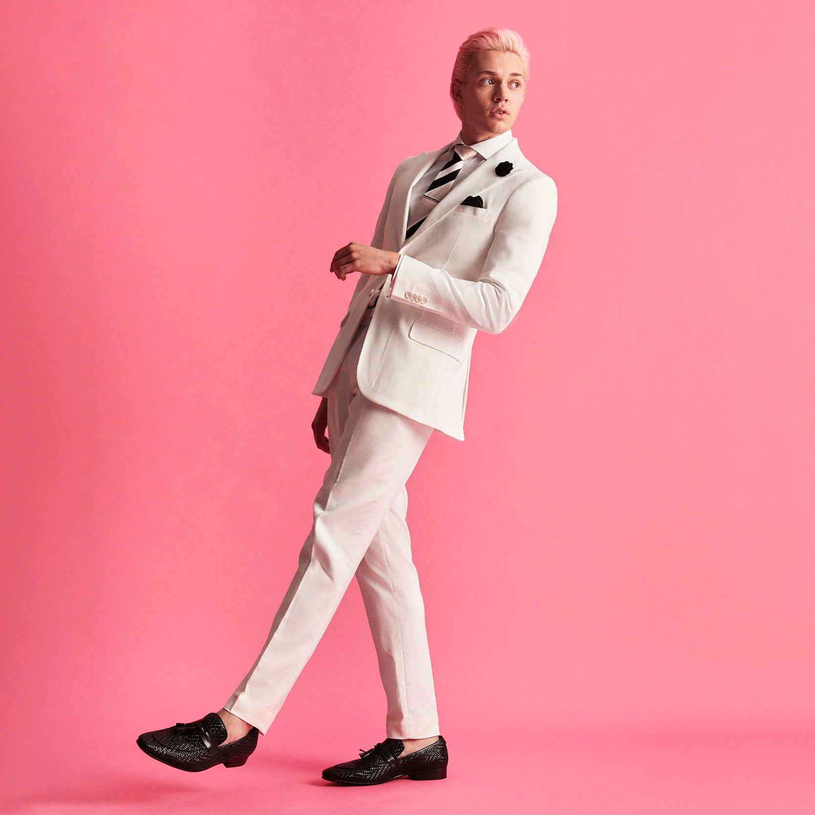 Spring Into Party Spring Into Party Monochrome Looks