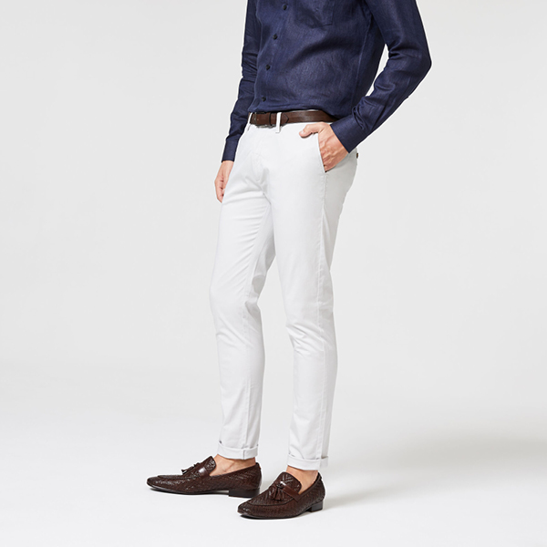 Winsor Slim Fit Chino Light grey slim fit WInsor Chino worn with Blue button up shirt