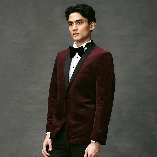 Model wearing our POLITIX Slim Fiit Shawl Collar Tuxedo Jacket in Bordeaux