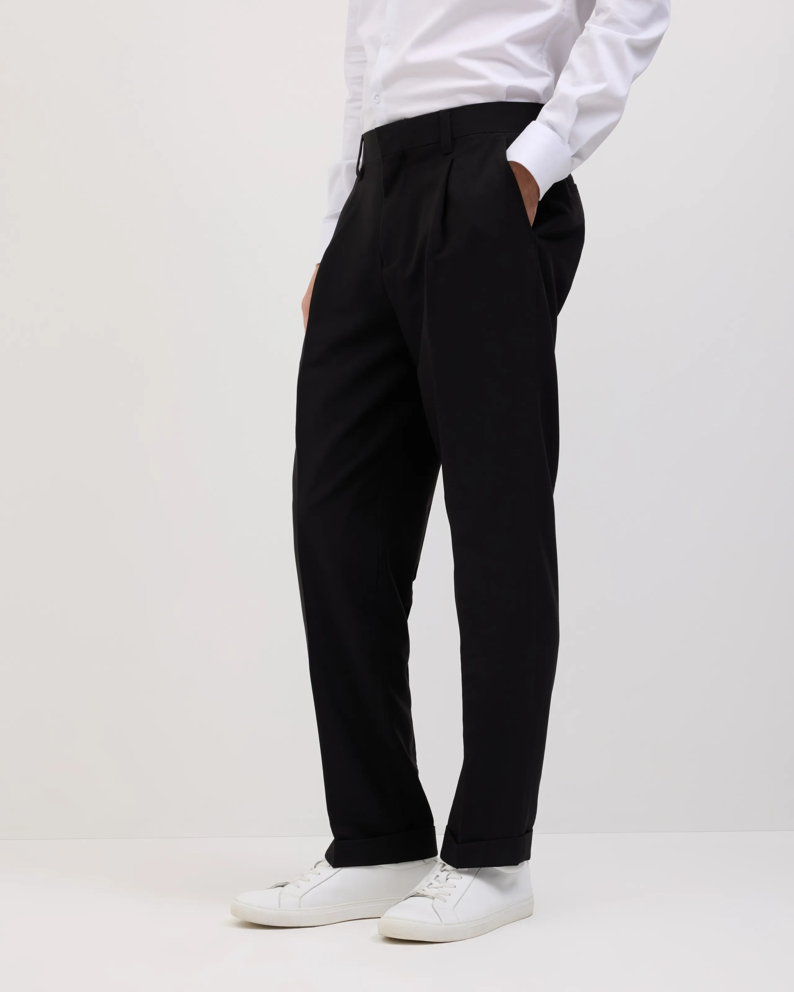 Elijah Relaxed Pleated Pants
